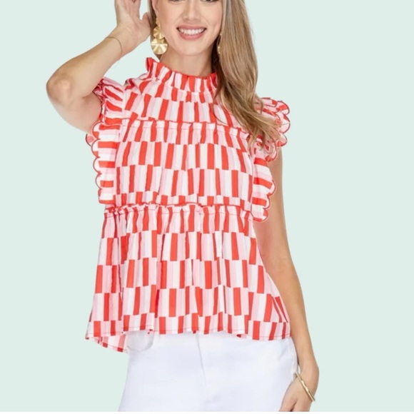 Joy Joy Boutique Red Medley Scalloped Top Large NWT NEW - Picture 2 of 9